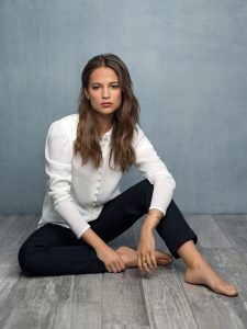 alicia-vikander-feet-2336944